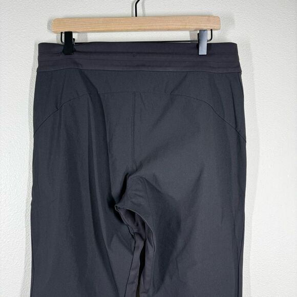 Athleta Headlands Hybrid Mid Rise Jogger Pants Black Athleisure Hiking Size 12 - Picture 6 of 9